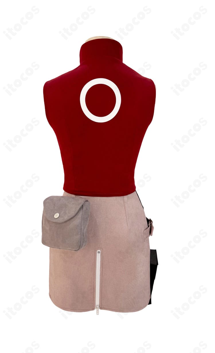 春野サクラのコスプレ衣装 背面。ウエストポーチの位置や背面ライン、スカートの落ち感まで精密に再現したバックショット。