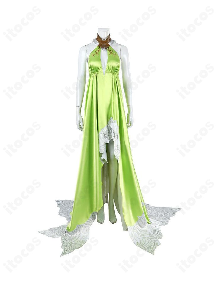 ノフィカ衣装のスカート装飾の接写。縁取りと模様の配置が分かるディテール。