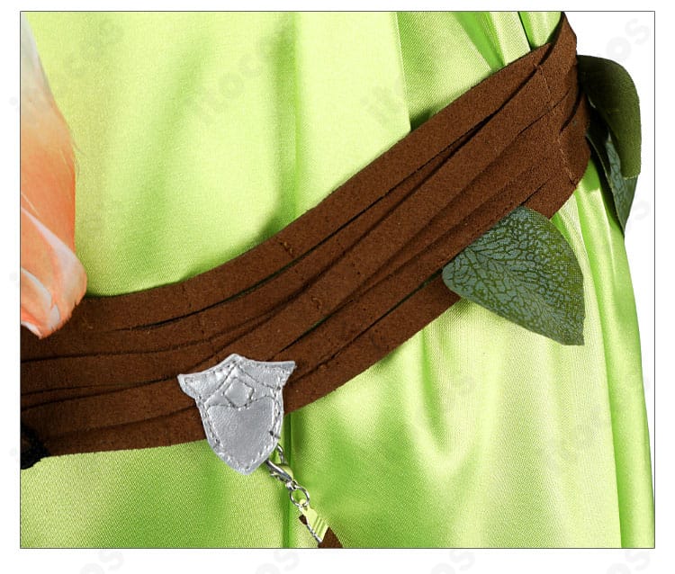 ノフィカ衣装の腰飾りアクセサリーのアップ。質感と立体感を捉えたショット。