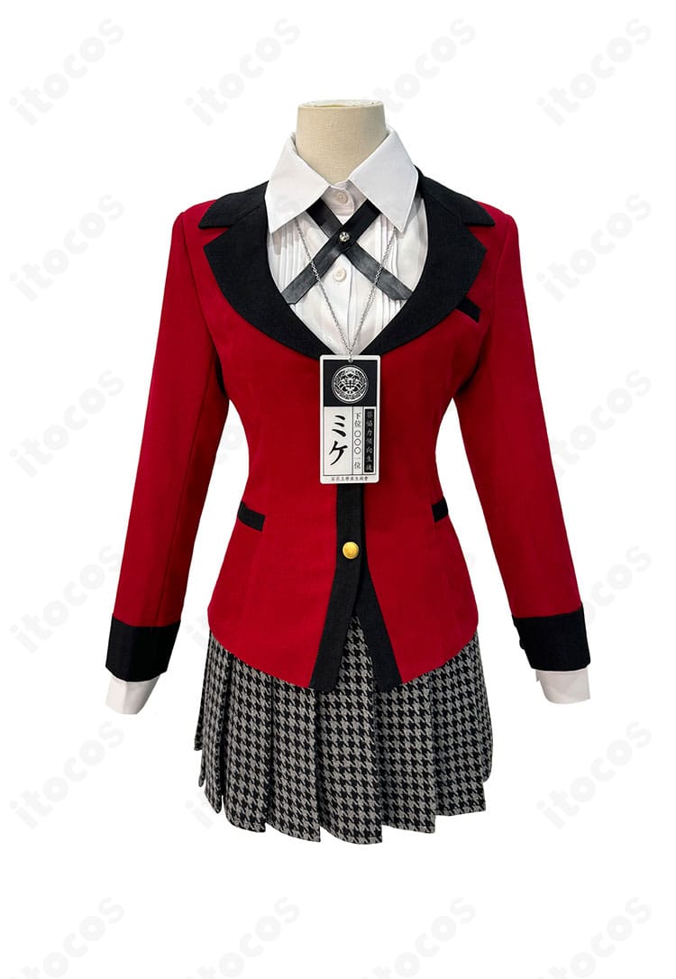 賭ケグルイ 蛇喰夢子 制服コスプレの正面全体像。赤いブレザーとチェック柄スカート、黒リボンの配色が鮮明に分かる画像。
