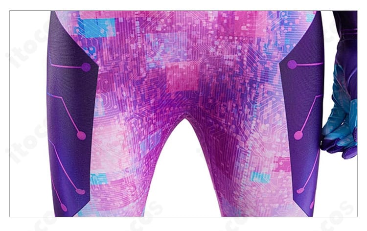 スパイダー・バイト衣装の装飾パーツ詳細。エッジやラインの仕上げが見える近接画像。