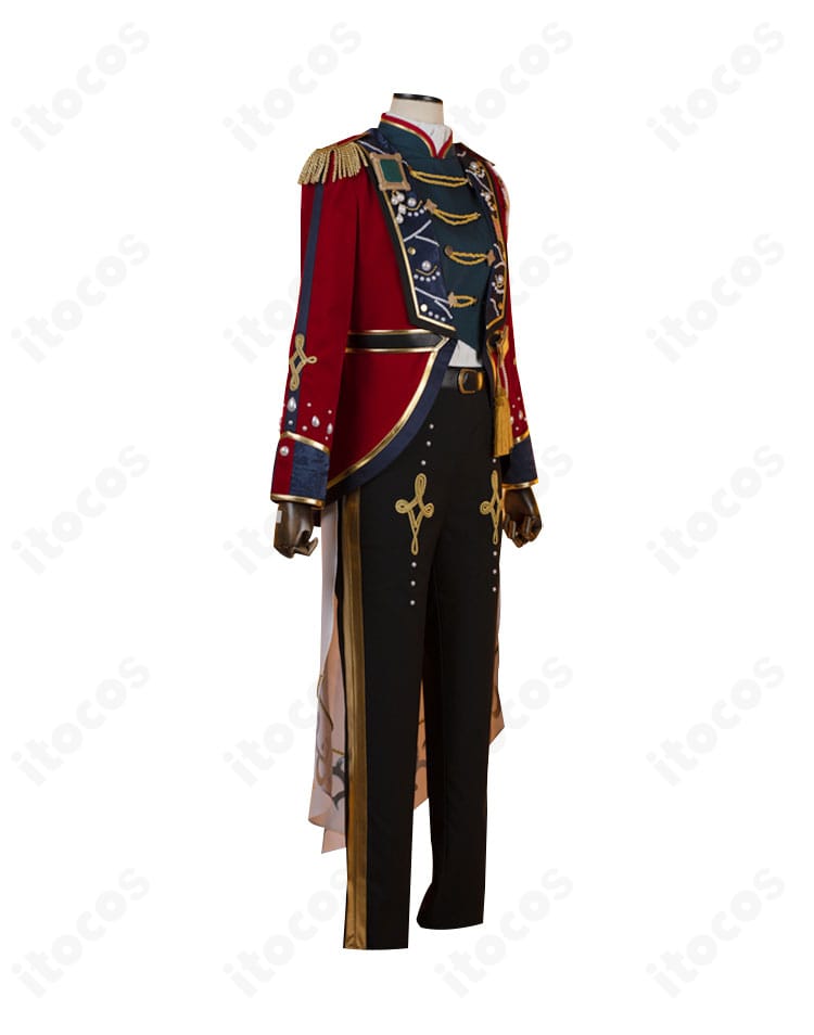 コスプレ衣装側面のディテール。コートのライン、ベストのフィット感、腰飾りの位置関係が分かる画像