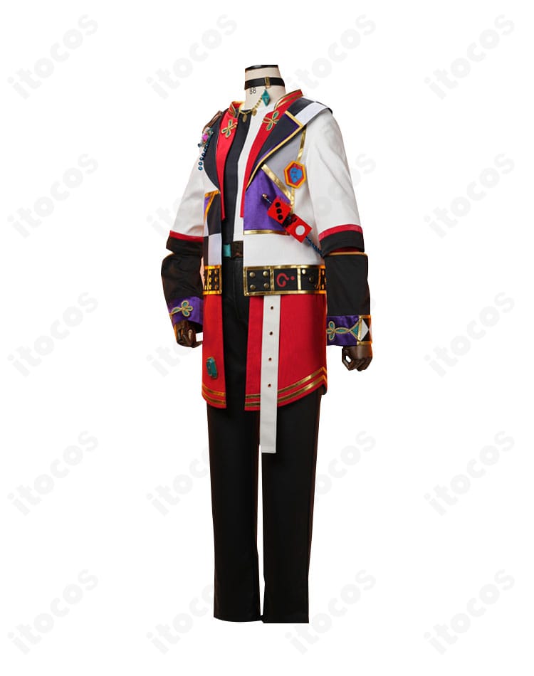 七種茨 コスプレ衣装 側面図。肩周りの可動域とコートの落ち感、腰飾りのボリュームを確認できる画像。