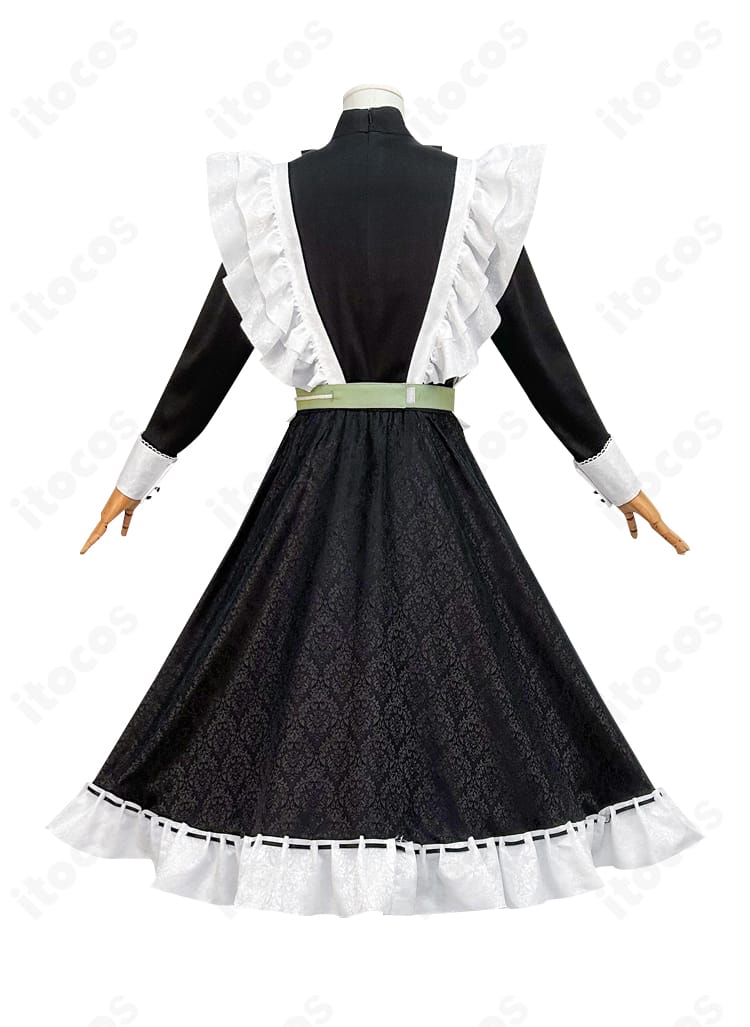 背面からの全体写真。スカートの広がりと背面装飾の配置、裾意匠まで確認できるメイド服。