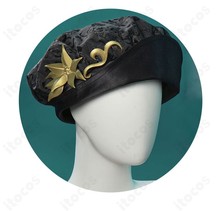 ロミオ衣装の帽子ディテール。飾りの形状と質感が分かるクローズアップ