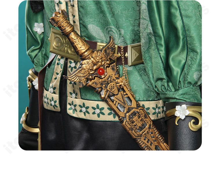 腰の剣飾りディテール。ロミオ衣装の象徴的な腰飾りを強調した写真