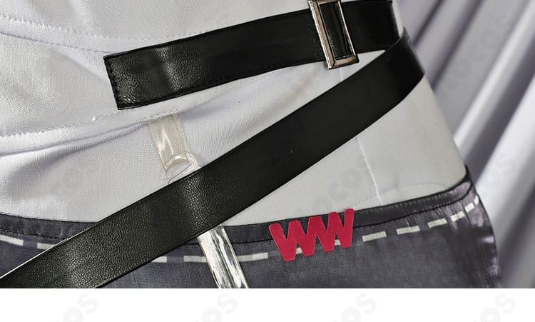 マルベリー衣装の腰帯装飾アップ。立体的なパーツ構成と耐久性を意識した縫製が見える。