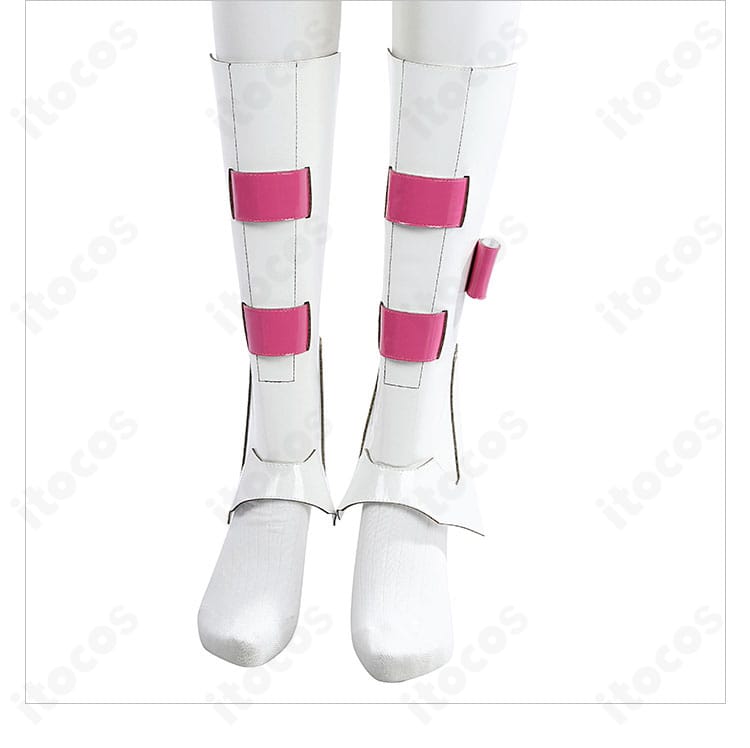 レッグウォーマーとブーツ周りの装飾細部（グウェン・プール衣装）