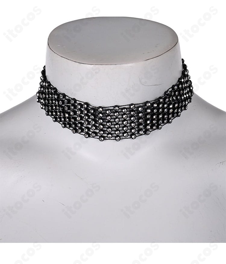 シトラスドレス付属チョーカーのクローズアップ。アクセントとして映える装飾ディテール。