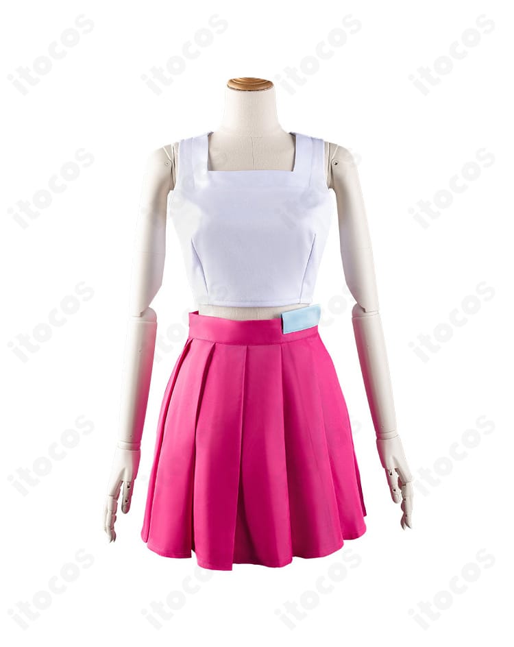 天王寺璃奈 衣装のインナー・タンクトップ詳細。生地感と首元の仕様、重ね着のバランスを示す近接写真。