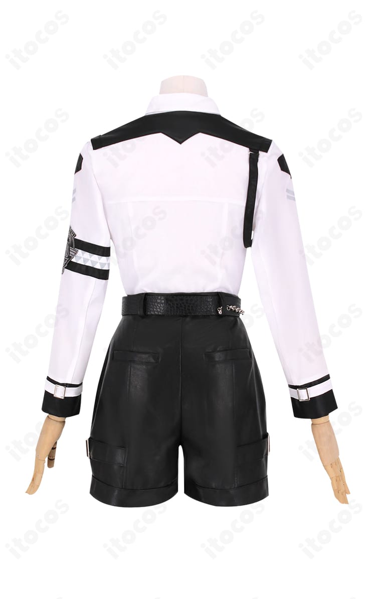 恋と深空 プレイヤー 特別任務 制服コスプレ背面。ヨークやベルト通しなど背面デザインを再現