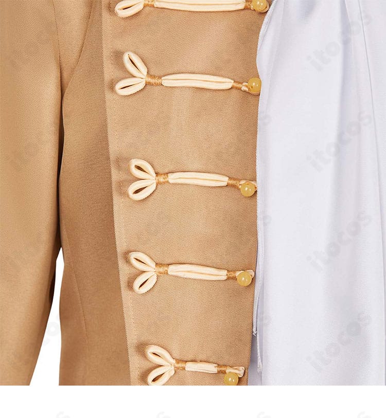 襟元の意匠ディテール。襟の角度と縁取りの仕上げをクローズアップ