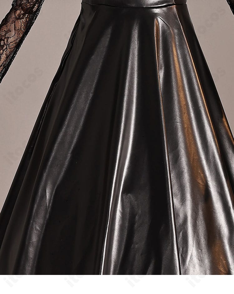 スカート部分の装飾ディテール。裾のラインと装飾要素の質感が分かる近接画像