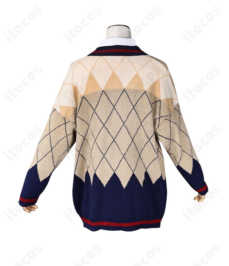 恋と深空 ホムラ コスプレ衣装の背面画像。背中の意匠やアクセントパーツの配置を詳細に示す。