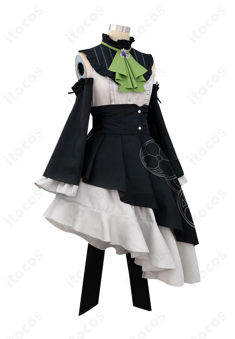 ブルーアーカイブ 歌住サクラコ アイドル衣装の側面カット。スカートのボリュームとラインを確認できる画像