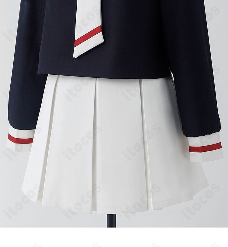 カードキャプターさくら 冬制服コスプレ衣装｜スカート裾のライン装飾と揺れ感のディテール