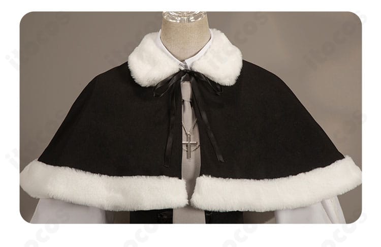 披肩装飾：冬服のマント縁取りと装飾ディテールの拡大