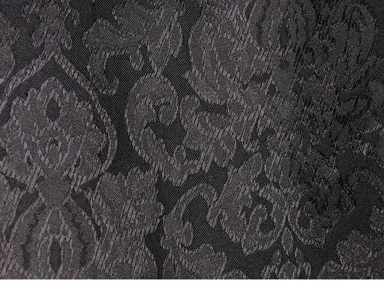 黒執事 シエル・ファントムハイヴ 緑の魔女編ドレス 花柄モチーフの近接ディテール