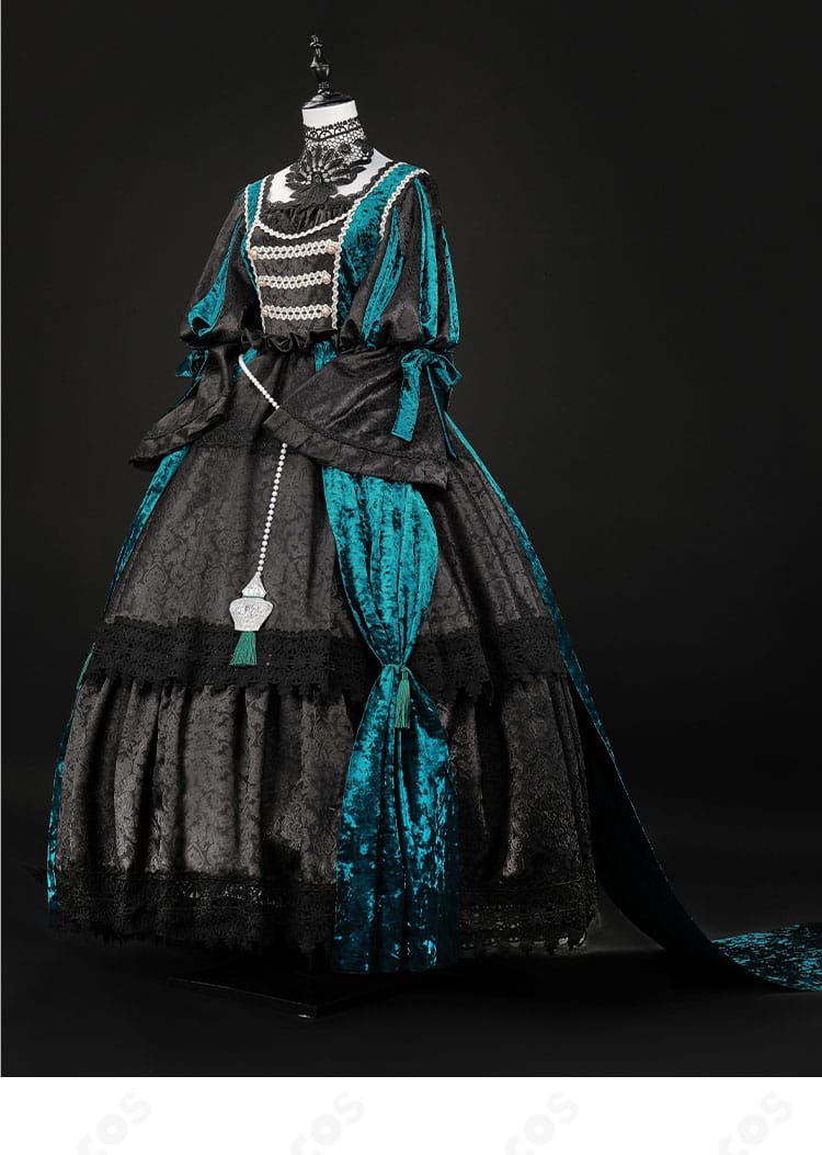 黒執事 シエル・ファントムハイヴ 緑の魔女編ドレスの側面シルエットと装飾の配置