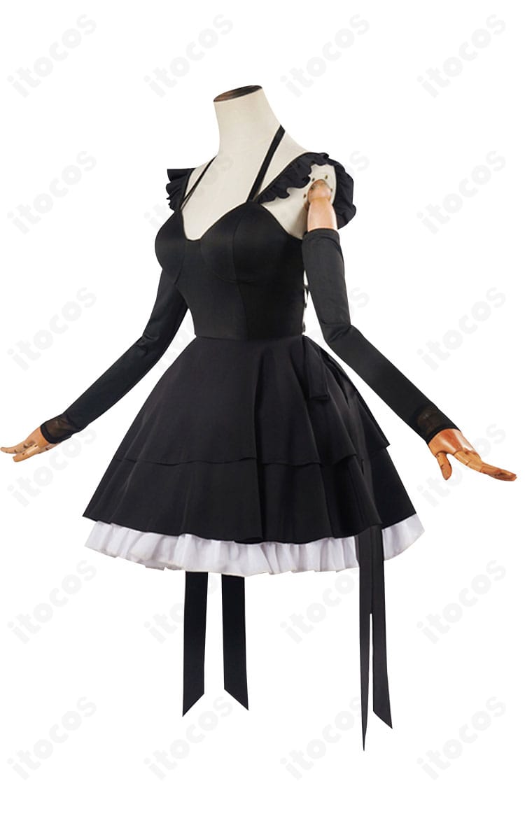 喜多川海夢 コスプレ衣装の側面。スカートの広がりや縫製ライン、サイドの装飾配置を確認できるディテール画像。