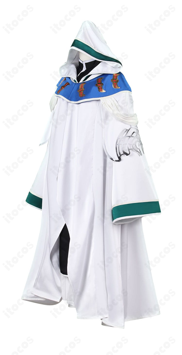 羽鳥チセコスプレ衣装の側面、袖口とスカートのラインなどディテール確認画像