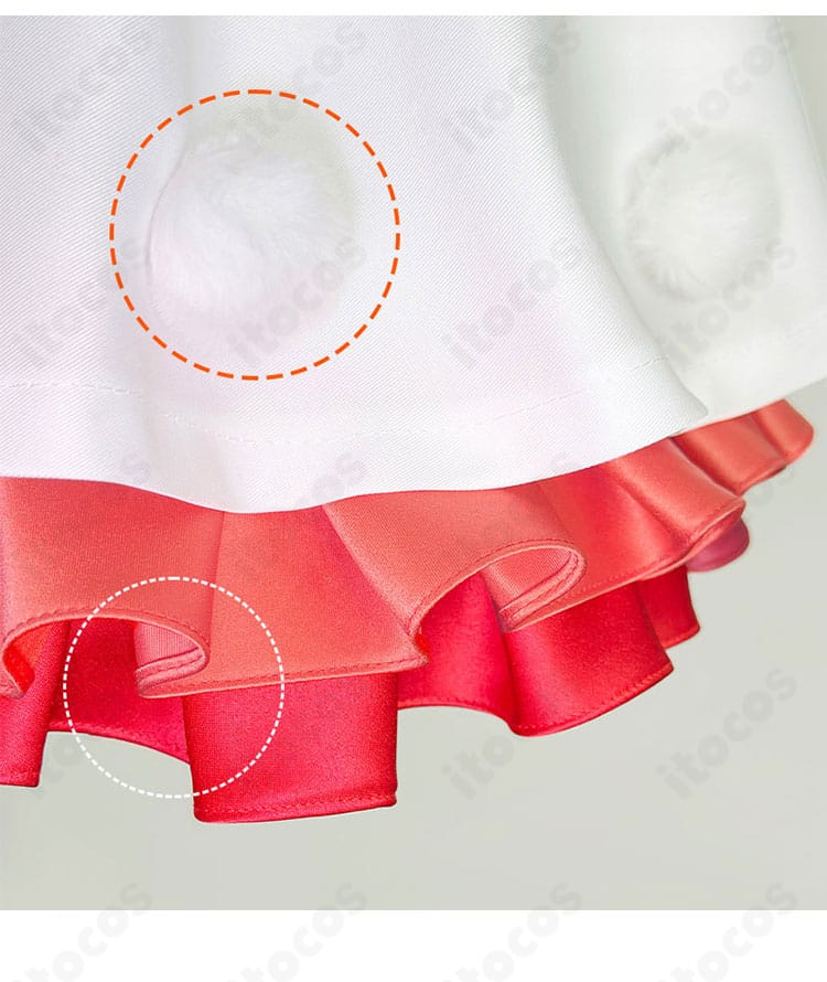 高海千歌 WINTER VACATION衣装のポンポンとスカート裾ディテール。立体感と可愛らしさを強調する近接写真