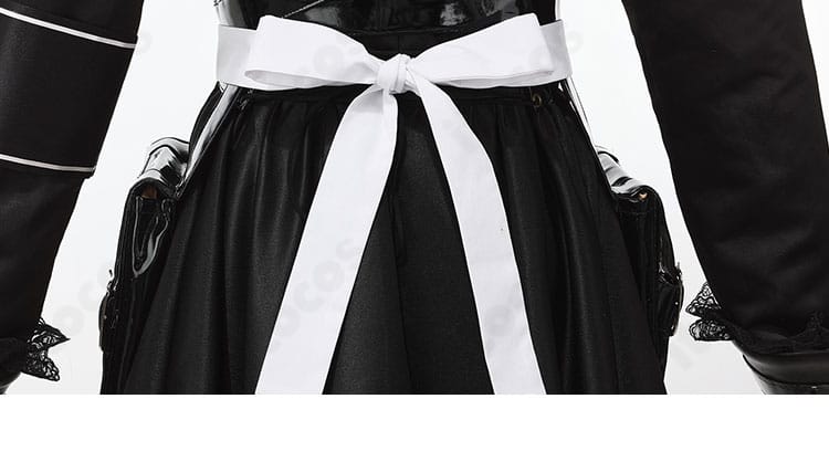 背面で結ばれた大きめリボンの装飾。立体感と結び目の仕上げを示す画像