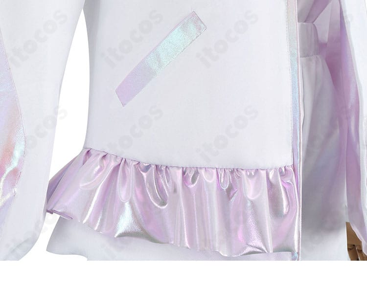 轟はじめ コスプレ衣装のコートポケット部。フラップ形状と縫製のアップ