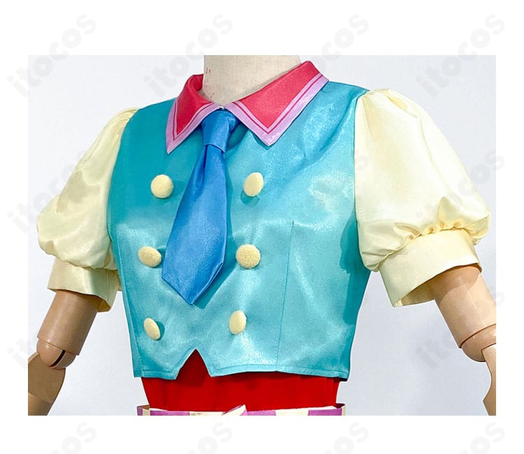 プリパラ 南みれぃ アイドル制服コスプレ衣装の襟元・ネクタイ部分ディテール。結び目の形とステッチの整いが映える華やかな仕立て。
