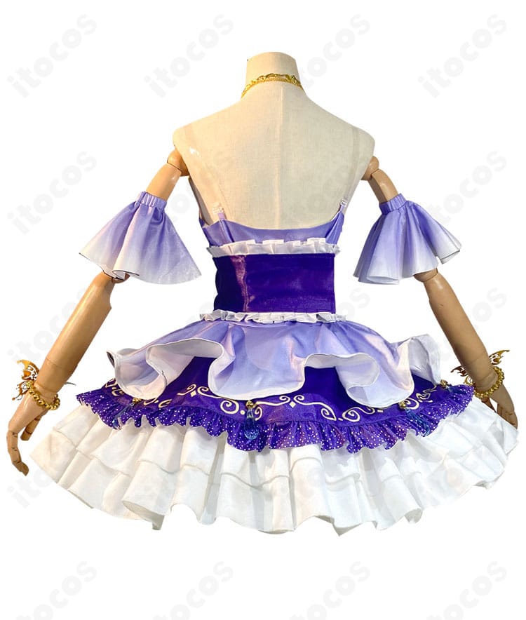 プリパラ じゅのん 神アイドル編 コスプレ衣装の背面構造とシルエット