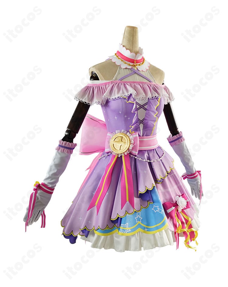 ラブライブ！スクフェス 東條希 コスプレ衣装の側面カット。腰飾りやライン配置などディテールとシルエットを確認できる画像。