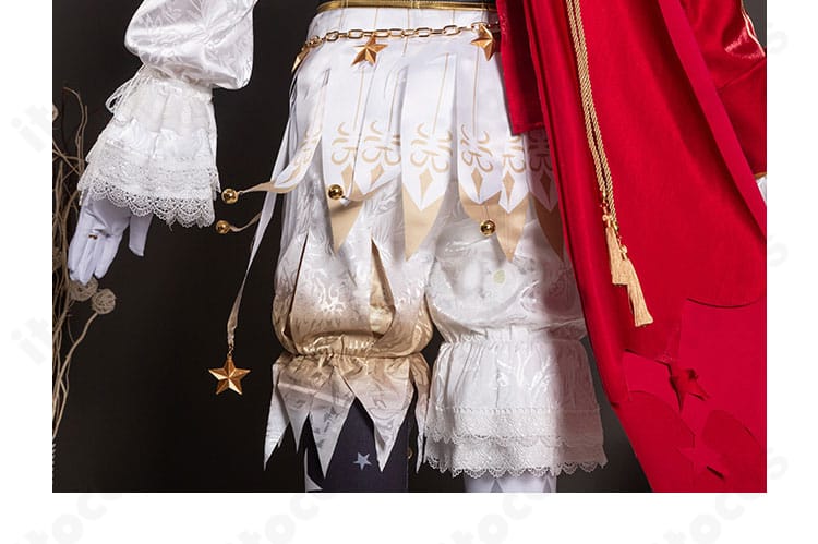 ボトムスのディテール。かぼちゃパンツのタックと装飾、コーデ全体との統一感を示す画像。