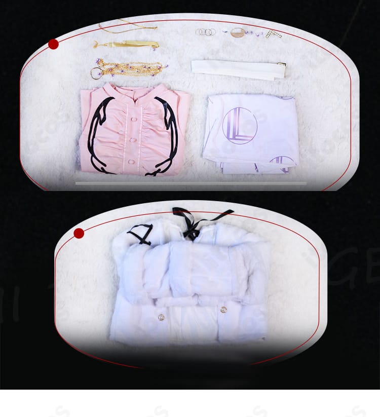 セット内容一式の展示画像。コート、シャツ、スカート、ベルト、チェーン、チョーカー、太もも飾りを並べて紹介。