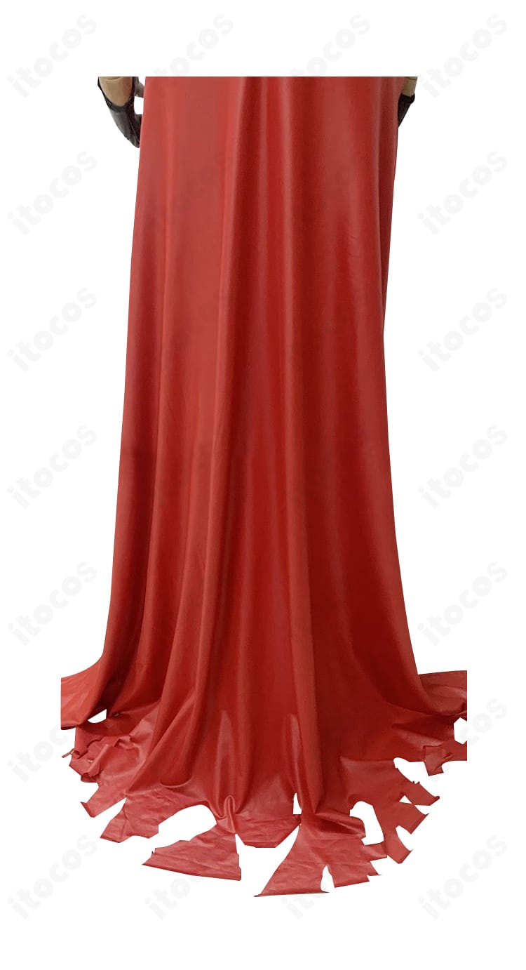 レッドフード『ナンセンスレッド』スカート裾の装飾アップ。縁取りと精密なデザインが見えるクローズアップ。