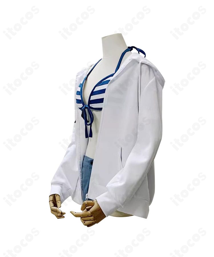 水着コスプレ衣装の側面ビュー。奥空アヤネらしいシルエットを強調し、角度映えを意識した設計。