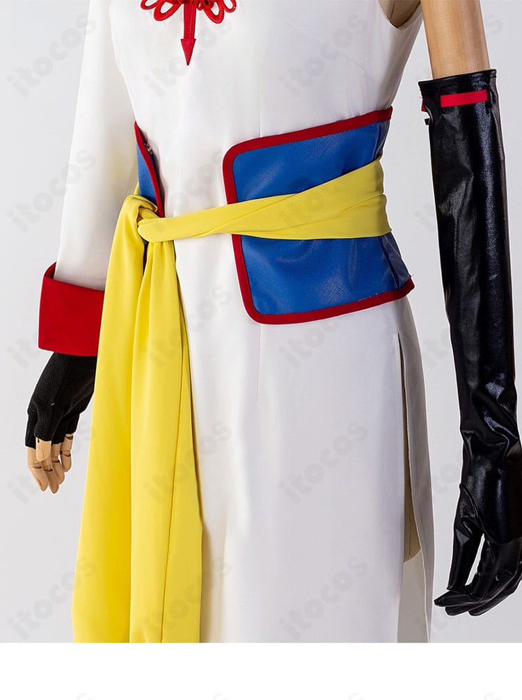 神楽の腰封と手袋アクセサリーの詳細。コーデ全体を引き締める小物の質感と配置を提示。