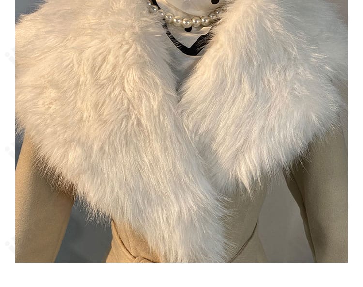 第五人格 レディ・ファウロ 衣装の衣領装飾のディテールアップ