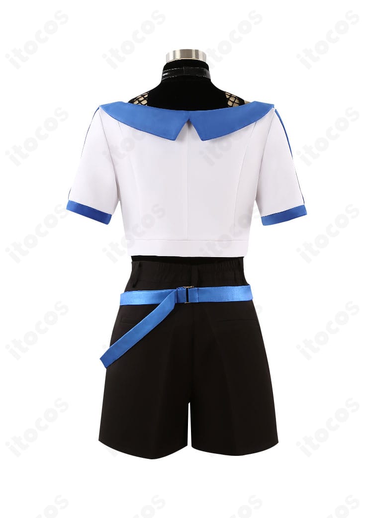 原神 放浪者（スカラマシュ）コスプレ衣装 背面。コートの落ち感と背面装飾の配置を確認できる画像。