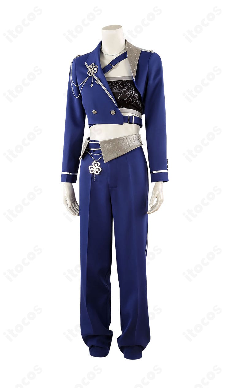 桃井愛莉 コスプレ衣装を左側から撮影。特訓後デザインのライン取りとサイドのシルエットを強調。