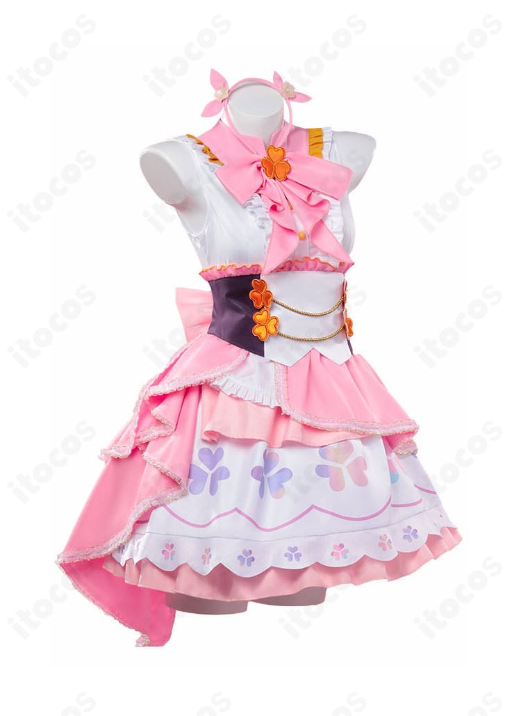 桃井愛莉衣装の側面。ウエストのラインとスカートのフレア量、装飾の重なりを確認できる角度。