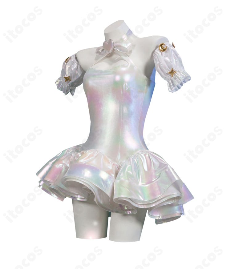 ニディガ展2 超絶最かわてんしちゃん コスプレ衣装の側面。体のラインが美しく見えるシルエットを確認可能