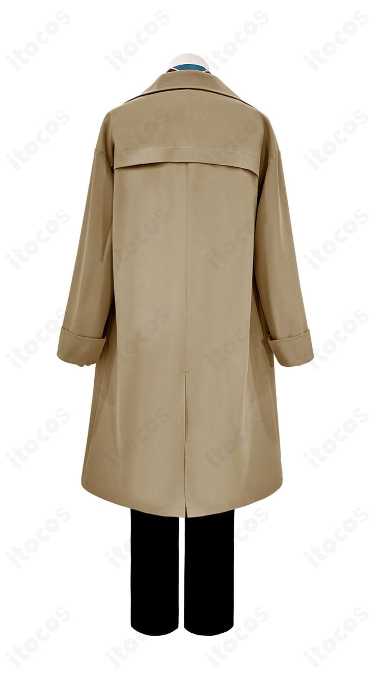 SAKAMOTO DAYS 南雲 コスプレ衣装の背面ビュー。ロングコートのラインと裾の形状を確認できる画像