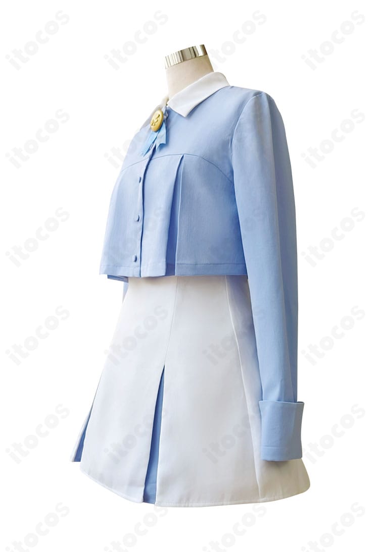 カードキャプターさくら 木之本桜 私服コスプレ衣装の左側面。全体バランスとシルエットの流れを確認できるアングル。