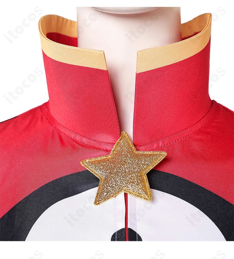 襟元装飾のクローズアップ。ヴァサゴらしい悪魔風アクセントを強調したディテール画像。