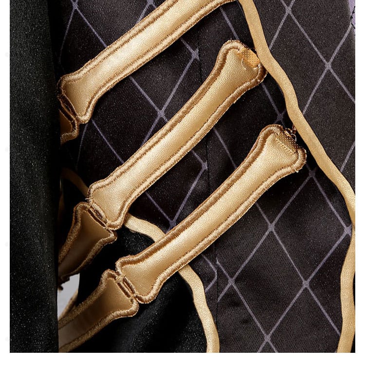 朔間凛月 衣装の襟元装飾アップ。襟周りの装飾バランスと質感が分かる高精細ディテール