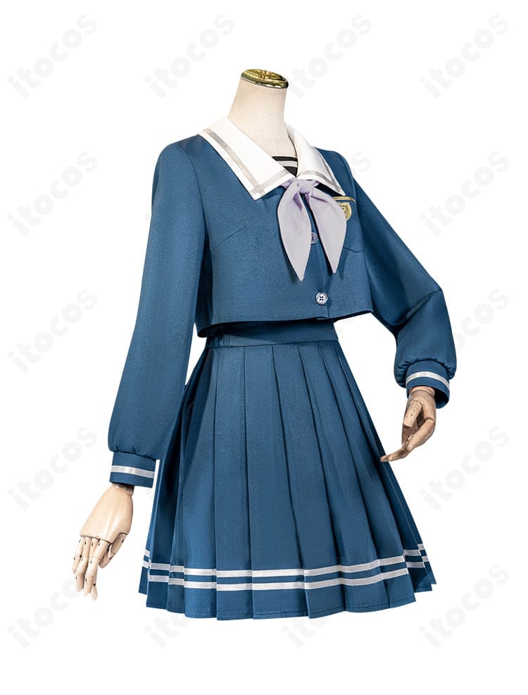 BanG Dream! It’s MyGO!!!!! 若葉睦 コスプレ衣装の上半身アップ。襟周りと胸元のディテールを強調。