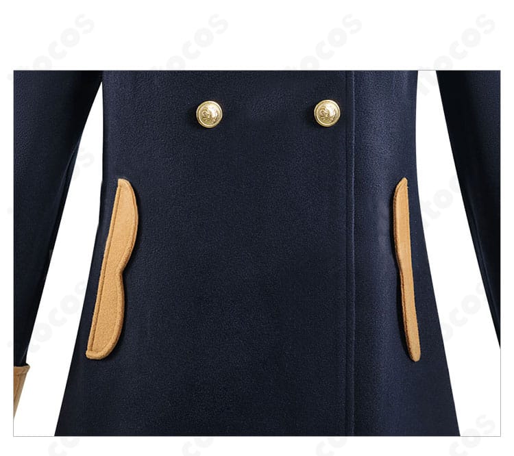 星宮いちご 冬服コート 襟元・前立て装飾のクローズアップ。精緻な装飾とステッチが分かる詳細カット。