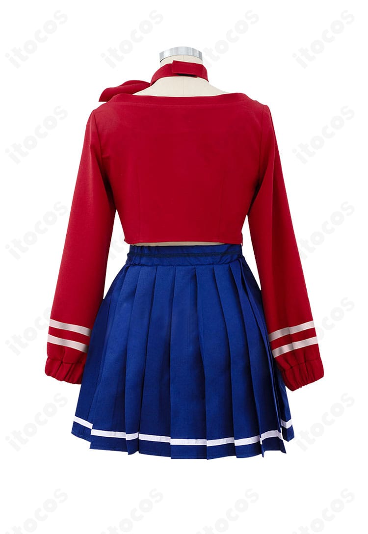 MiSide ミタ セーラー服コスプレ衣装の背面ディテール（背面ラインと全体のバランス）