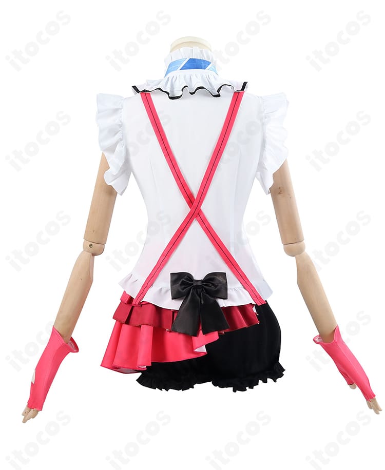 園田海未コスプレ衣装の背面ビュー。背中側の装飾配置とラインの流れを確認できる画像。