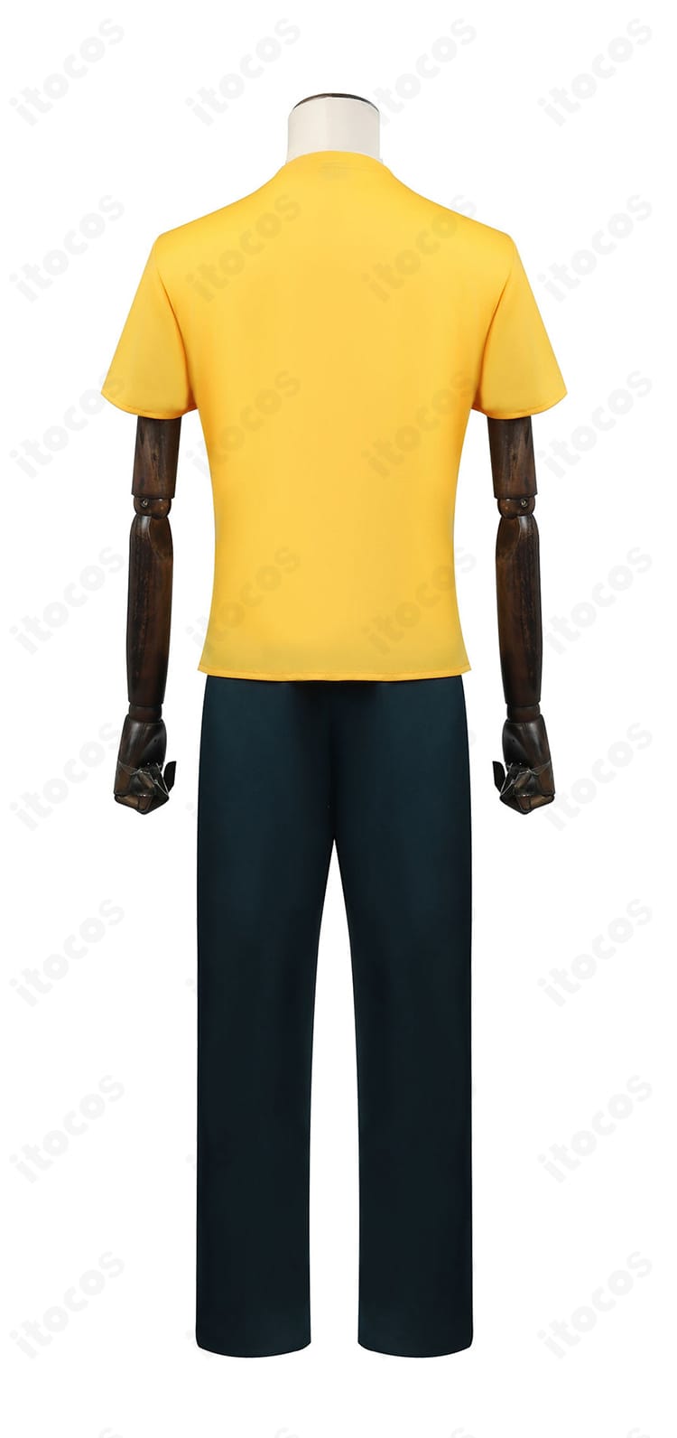 坂本太郎 短袖トップスの背面ディテール。背面生地の質感と縫製ライン